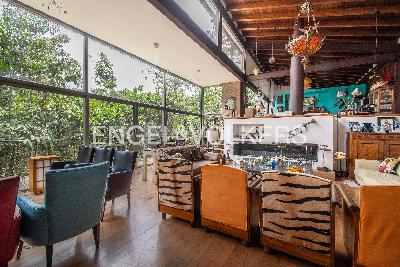 Casa de 3 alcobas en venta en Las Palmas, Medellín, 427 m² · foto 5 de 18