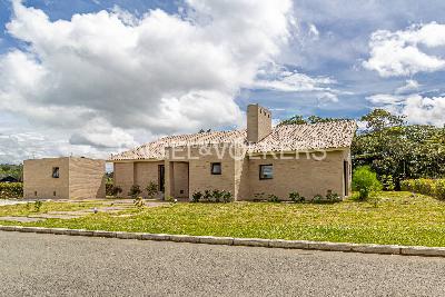 Casa de 1 alcoba en venta en La Ceja, Medellín, 128 m² · foto 10 de 11