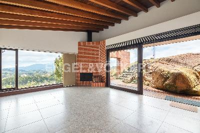 Casa de 3 alcobas en venta en La Acuarela, Medellín, 395 m² · foto 15 de 16