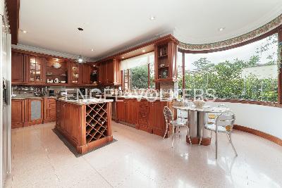 Casa de 5 alcobas en venta en San Lucas, Medellín, 852 m² · foto 7 de 19