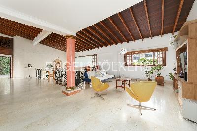 Casa de 5 alcobas en venta en San Lucas, Medellín, 852 m² · foto 8 de 19