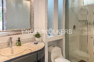 Casa de 3 alcobas en venta en Loma Del Escobero, Medellín, 266 m² · foto 12 de 17
