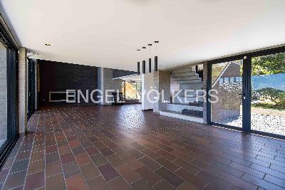 Casa de 4 alcobas en venta en Loma Del Escobero, Medellín, 450 m² · foto 3 de 17