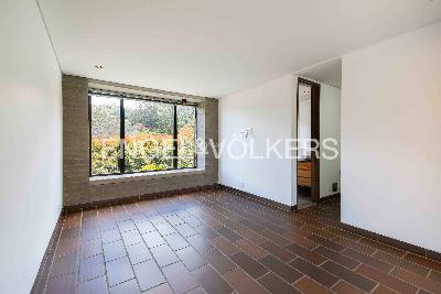 Casa de 4 alcobas en venta en Loma Del Escobero, Medellín, 450 m² · foto 6 de 17
