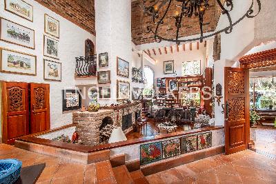 Casa de 3 alcobas en venta en Alto De Palmas, Medellín, 500 m² · foto 3 de 15