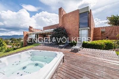 Casa de 3 alcobas en venta en Las Palmas, Medellín, 400 m² · foto 5 de 12