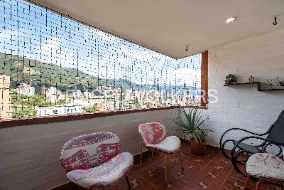 Apartamento de 3 alcobas en venta en Las Palmas, Medellín, 171 m² · foto 5 de 11