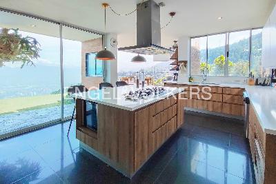 Casa de 5 alcobas en venta en Alto De Palmas, Medellín, 700 m² · foto 5 de 20