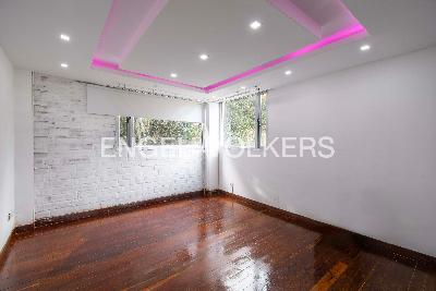 Casa de 5 alcobas en venta en Loma Del Escobero, Medellín, 442 m² · foto 13 de 19