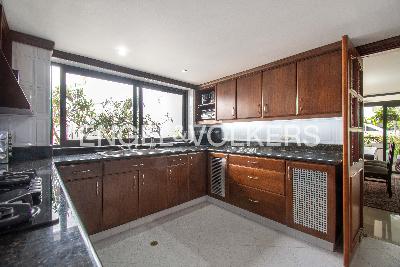 Apartamento de 2 alcobas en venta en Castropol, Medellín, 213 m² · foto 8 de 14
