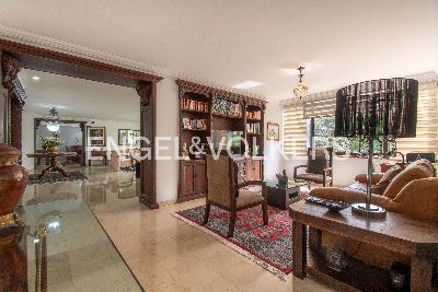 Apartamento de 2 alcobas en venta en Castropol, Medellín, 213 m² · foto 9 de 14
