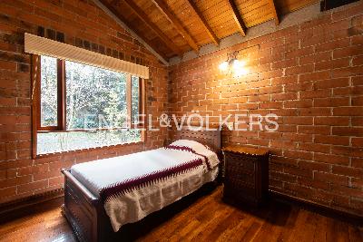 Casa de 4 alcobas en venta en El Esmeraldal, Medellín, 214 m² · foto 7 de 14
