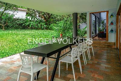 Casa de 4 alcobas en venta en La Frontera, Medellín, 469 m² · foto 3 de 17