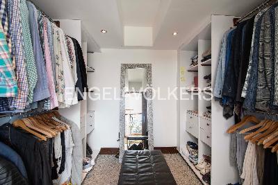 Casa de 3 alcobas en venta en Loma Del Escobero, Medellín, 467 m² · foto 10 de 19