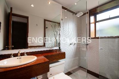 Casa de 3 alcobas en venta en Loma Del Escobero, Medellín, 467 m² · foto 14 de 19