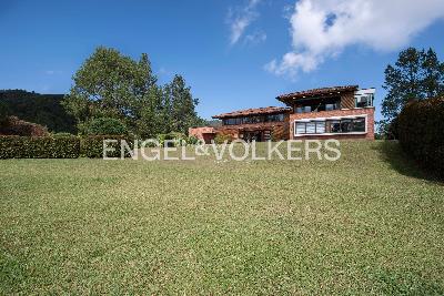Casa de 3 alcobas en venta en Loma Del Escobero, Medellín, 467 m² · foto 18 de 19