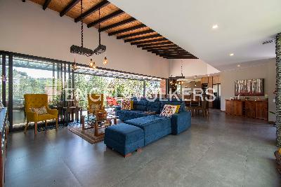 Casa de 3 alcobas en venta en El Retiro, Medellín, 332 m² · foto 4 de 13