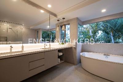 Casa de 4 alcobas en venta en San Lucas, Medellín, 553 m² · foto 13 de 18