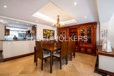 Casa de 4 alcobas en venta en Loma Del Escobero, Medellín, 342 m² · foto 5 de 19