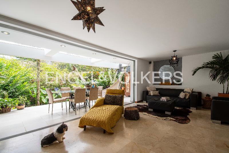 Charming 3BR House in Loma Del Chocho - 2