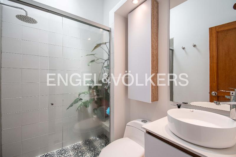 Charming 3BR House in Loma Del Chocho - 9