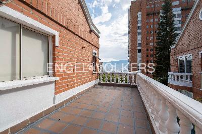 Casa de 5 alcobas en venta en Las Palmas, Medellín, 433 m² · foto 13 de 15