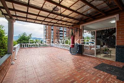 Casa de 5 alcobas en venta en Las Palmas, Medellín, 433 m² · foto 15 de 15