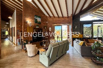 Casa de 4 alcobas en venta en Alto Del Escobero, Medellín, 407 m² · foto 6 de 20