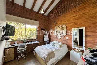 Casa de 4 alcobas en venta en Alto Del Escobero, Medellín, 407 m² · foto 11 de 20