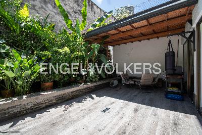 Casa de 3 alcobas en venta en San Lucas, Medellín, 189 m² · foto 4 de 11