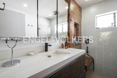 Casa de 3 alcobas en venta en San Lucas, Medellín, 189 m² · foto 8 de 11