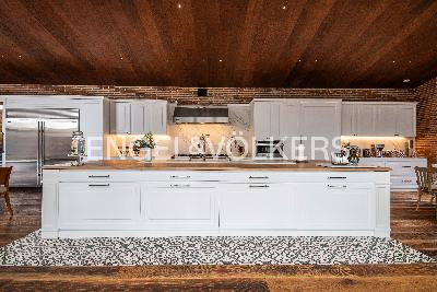Casa de 5 alcobas en venta en La Acuarela, Medellín, 1287 m² · foto 5 de 20