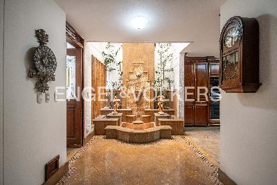Casa de 4 alcobas en venta en El Poblado, Medellín, 619 m² · foto 7 de 20