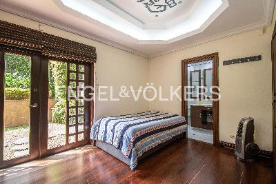 Casa de 4 alcobas en venta en El Poblado, Medellín, 619 m² · foto 17 de 20