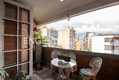 Apartamento en venta en Laureles, Medellín · foto 4 de 13