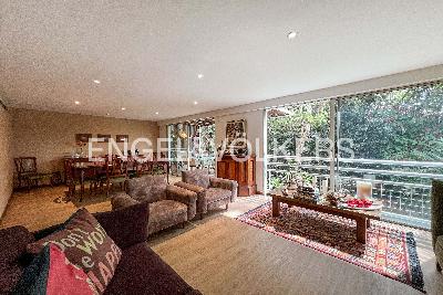 Casa de 3 alcobas en venta en San Lucas, Medellín, 304 m² · foto 3 de 18
