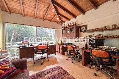 Casa de 3 alcobas en venta en San Lucas, Medellín, 304 m² · foto 16 de 18