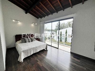 Casa de 4 alcobas en venta en El Retiro, Medellín, 270 m² · foto 9 de 11