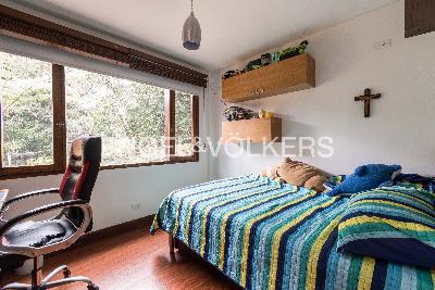 Casa de 4 alcobas en venta en Alto Del Escobero, Medellín, 450 m² · foto 10 de 17