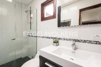 Casa de 4 alcobas en venta en Alto Del Escobero, Medellín, 450 m² · foto 12 de 17