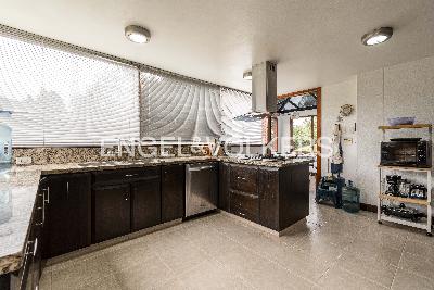 Casa de 4 alcobas en venta en Alto Del Escobero, Medellín, 450 m² · foto 14 de 17
