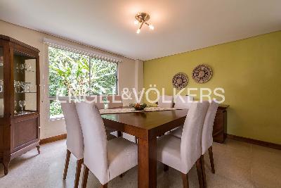 Casa de 4 alcobas en venta en Loma Del Escobero, Medellín, 340 m² · foto 5 de 20