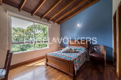 Casa de 4 alcobas en venta en Loma Del Escobero, Medellín, 340 m² · foto 14 de 20