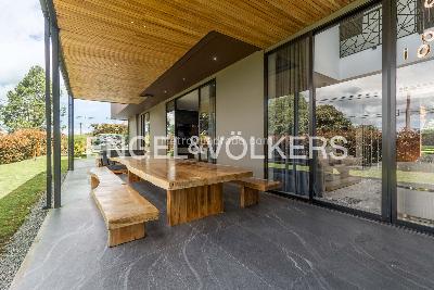 Casa de 4 alcobas en venta en Variante Palmas, Medellín, 904 m² · foto 10 de 20