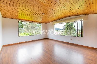 Casa de 3 alcobas en venta en Chia, Chía, 358 m² · foto 9 de 16