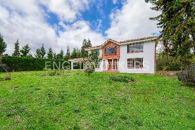 Casa de 3 alcobas en venta en Chia, Chía, 358 m² · foto 16 de 16