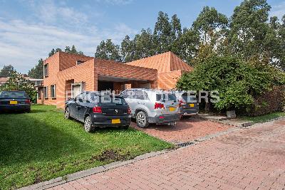 Casa de 4 alcobas en venta en Guaymaral, Chía, 345 m² · foto 20 de 20