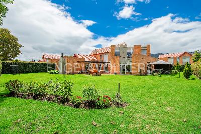 Casa de 4 alcobas en venta en Guaymaral, Chía, 430 m² · foto 19 de 20