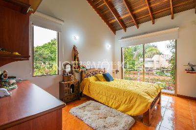 Casa de 4 alcobas en venta en Guaymaral, Chía, 285 m² · foto 13 de 20