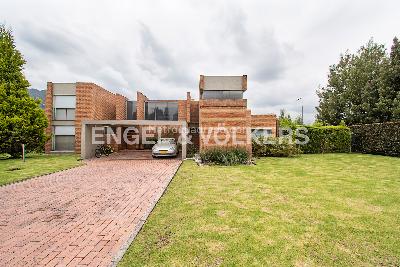 Casa de 4 alcobas en venta en Guaymaral, Chía, 367 m² · foto 20 de 20